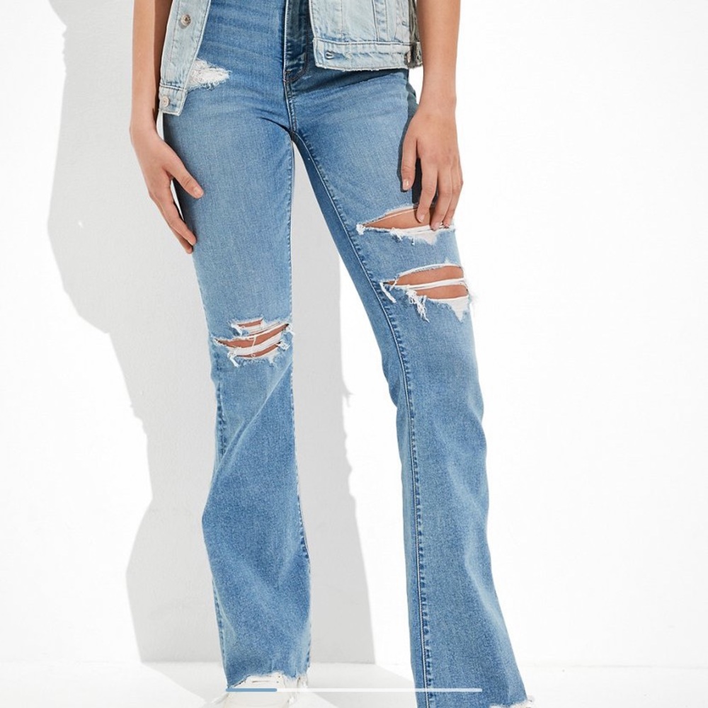 American Eagle Super Hi-rise Flare Jean